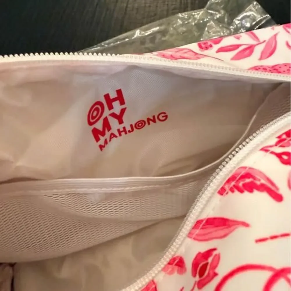 Oh My Mahjong Amazon Pink Tile Bag